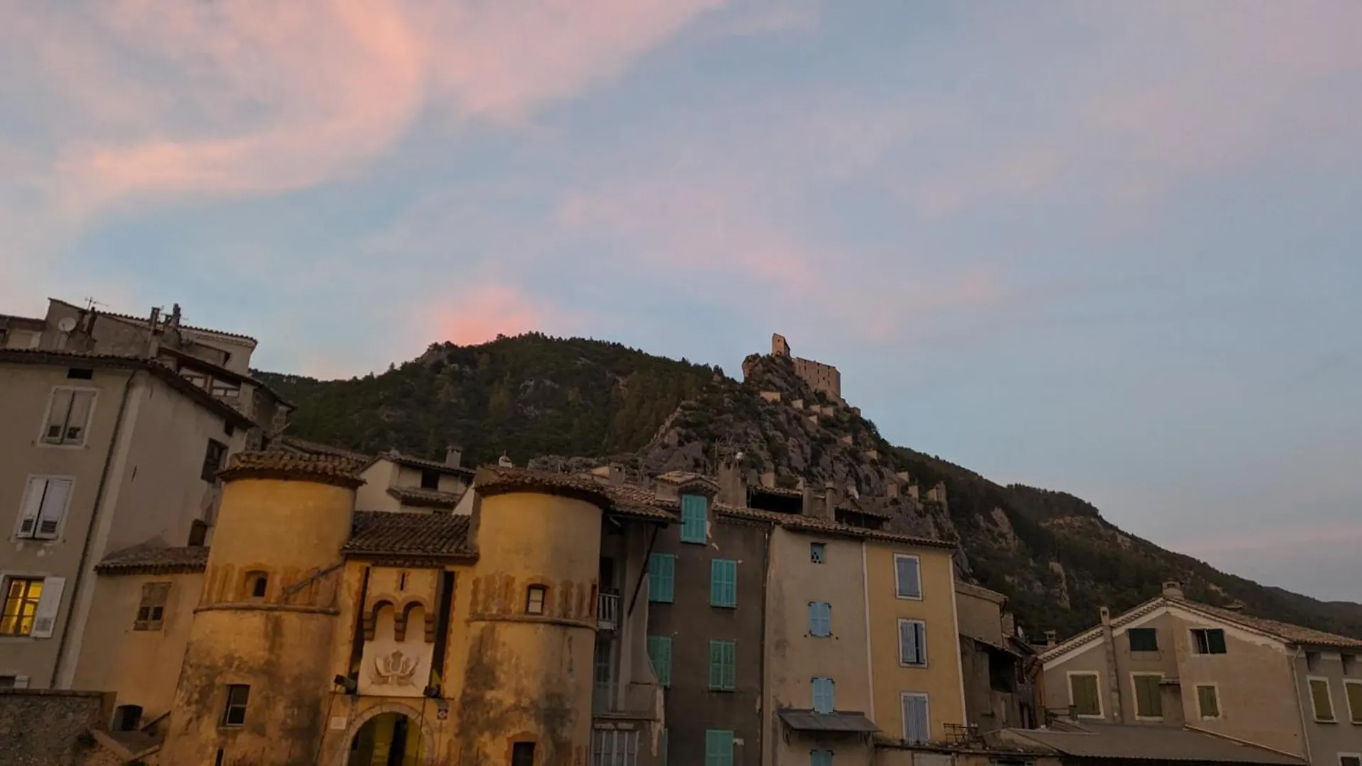 Les Gites D'Intervalles Entrevaux 0*,  France